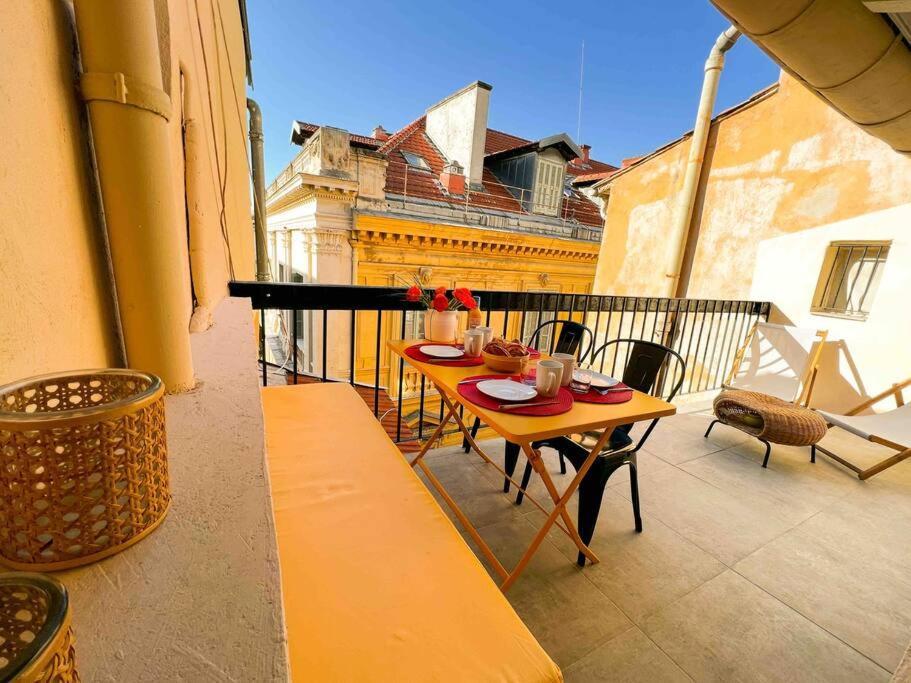 Beautiful Top Floor & Terrasse Niza Exterior foto